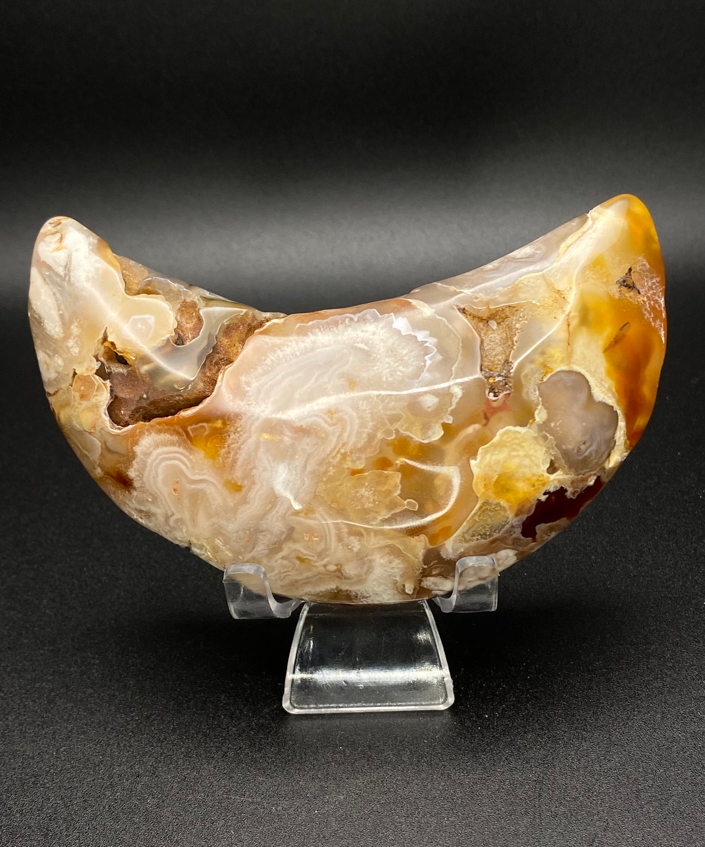 Carnelian Moon Carving | 0.50 lbs